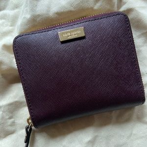 KATE SPADE ZIP AROUND COMPACT WALLET